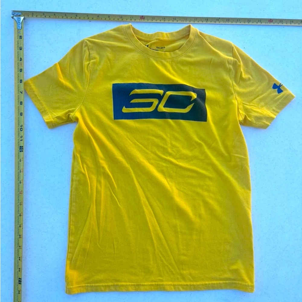 Under Armour Youth Large Steph Curry Shirt